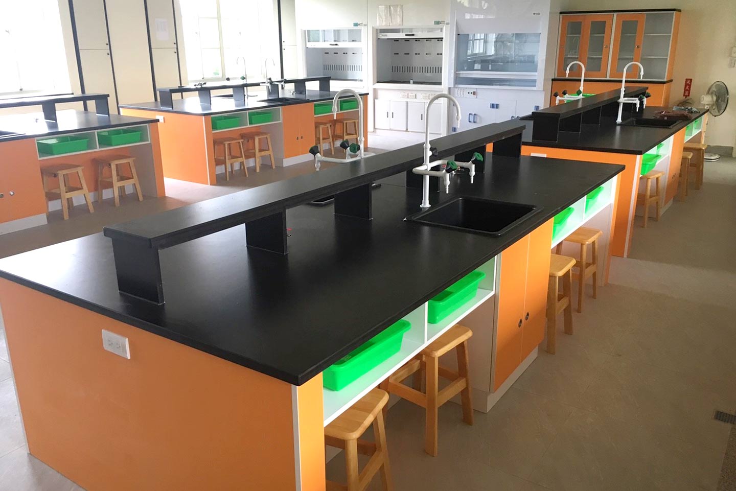 公共工程系統櫥櫃