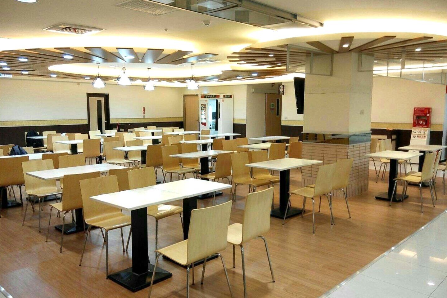 卡扣地板工程範例